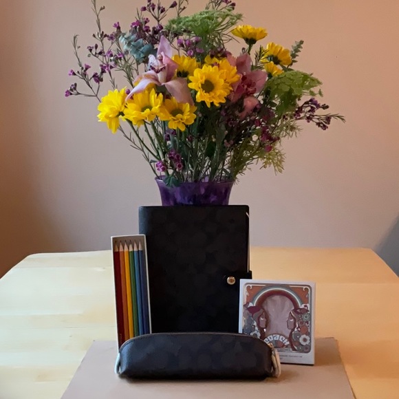 βοΈπβοΈ COACH BROWN NOTEBOOK BUNDLE πβοΈπ NWT βοΈπβοΈ - Picture 12 of 16